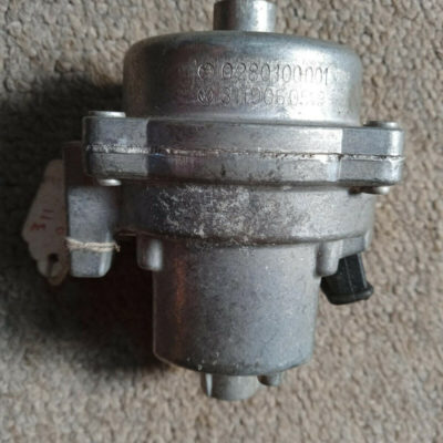 Electric fuel pressure sensor for VW T3 oe number 311906051b 1968-69.0 This is used original untested part . Sold as seen .