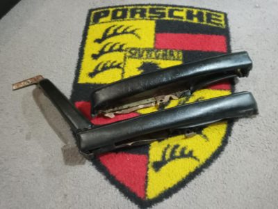 A nice usable pair of Porsche 911/912 SWB Armrests . Good condition a few marks as you would expect from original parts . Lightly cleaned , They require a little work/ re-gluing of the material. £250.00 gbp + vat each ,