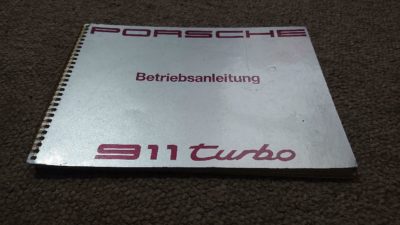 A owners manual. This is for the Porsche 911 Turbo type 964 3.3 l 320 HP model year 1990-1991. Print date 09/1990, 99 pages, German text .