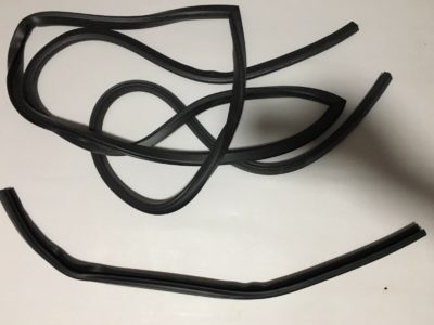 Porsche front hood / bonnet seal, fits to body of car. Will fit Porsche 911 Coupe and Targa Models 1965-73, and Porsche 912 Coupe and Targa Models 1965-69.