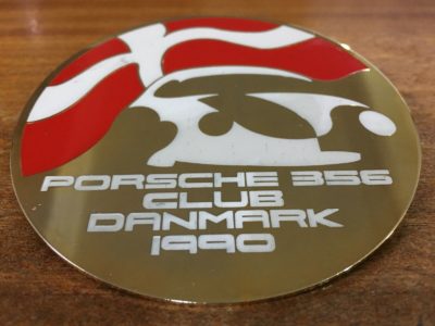 A used original Porsche 356 Club Danmark 1990 plaque, 90mm diameter, lovely condition